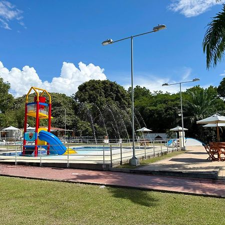 Отель Club Campestre De Neiva Нейва Экстерьер фото